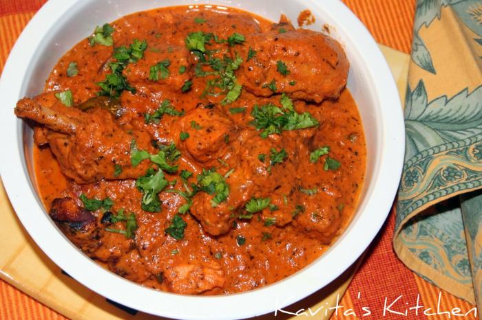 Butter chicken, a tour attraction in Mumbai, Maharashtra, India