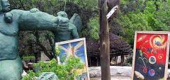 Credo Mutwa , a tour attraction in EGoli iNingizimu Afrika