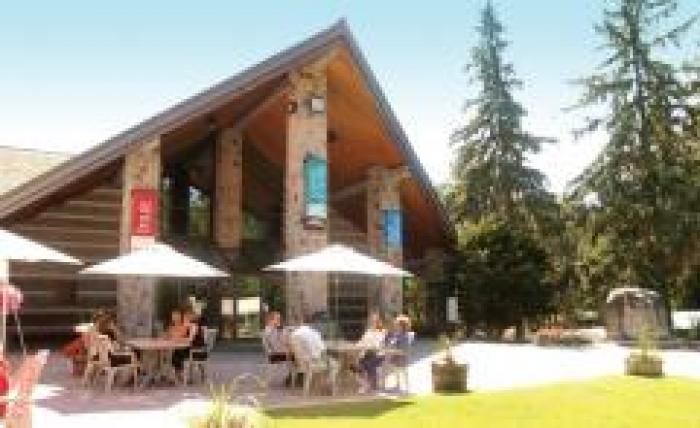 McMichael Canadian Art Collection, a tour attraction in 
