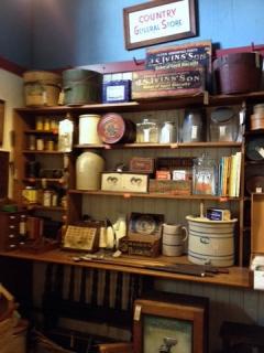 Down Home Antiques & Primitive Decor, a tour attraction in Paoli United States