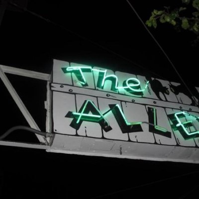 The Alley, a tour attraction in Oakland United States