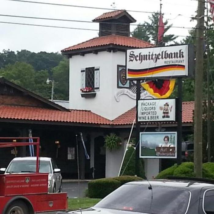 Schnitzelbank Restaurant, a tour attraction in Jasper United States