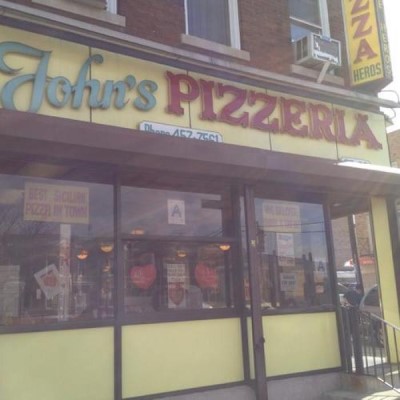 John's Pizzeria, a tour attraction in Queens, NY, USA