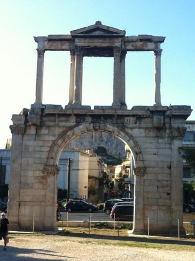 Πύλη του Αδριανού (Hadrian's Arch), a tour attraction in Athens, Greece