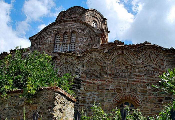 Άγιος Δημήτριος (Agios Dimitrios), a tour attraction in Thessaloniki, Greece 