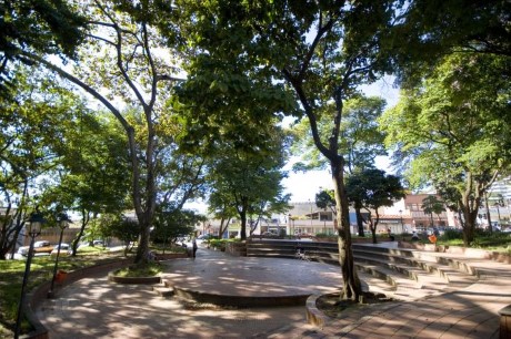 Parque de El Poblado, a tour attraction in Medellin, Colombia