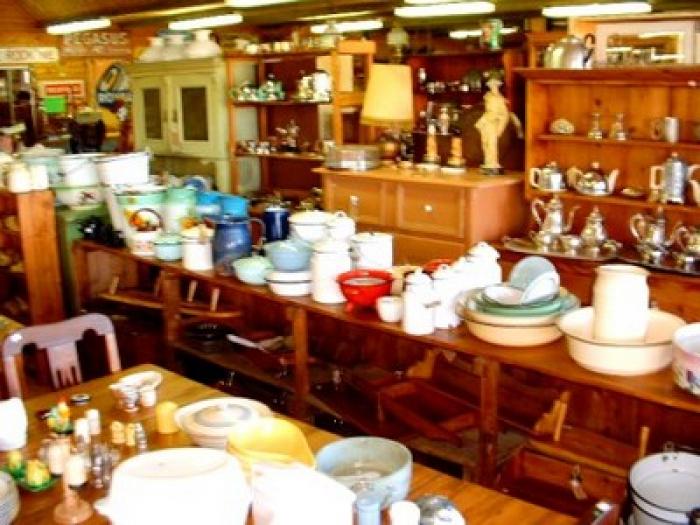 De Dekke antique shop, a tour attraction in The Garden Route South Africa