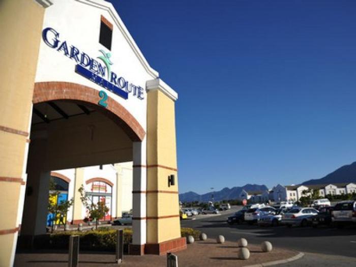 The Garden Route mall, a tour attraction in The Garden Route South Africa