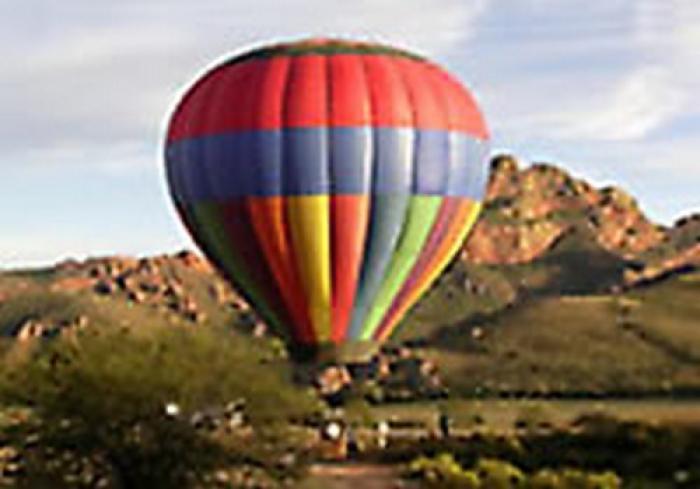 Oudtshoorn Ballooning, a tour attraction in The Garden Route South Africa