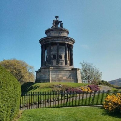 Burns Monument, a tour attraction in Edinburgh, United Kingdom