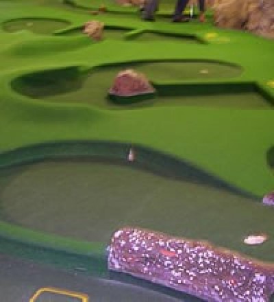 Cave Golf, a tour attraction in Cape Town, South Africa