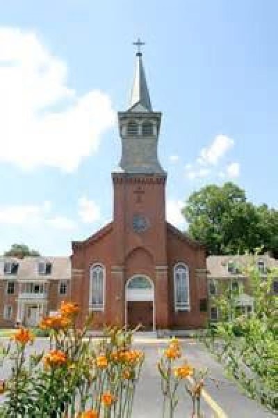 Old Cathedral and St. Ferdinand Shrine, a tour attraction in Saint Louis, MO, United States