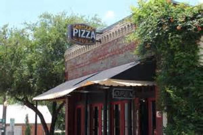 The Pub, a tour attraction in Mckinney                      